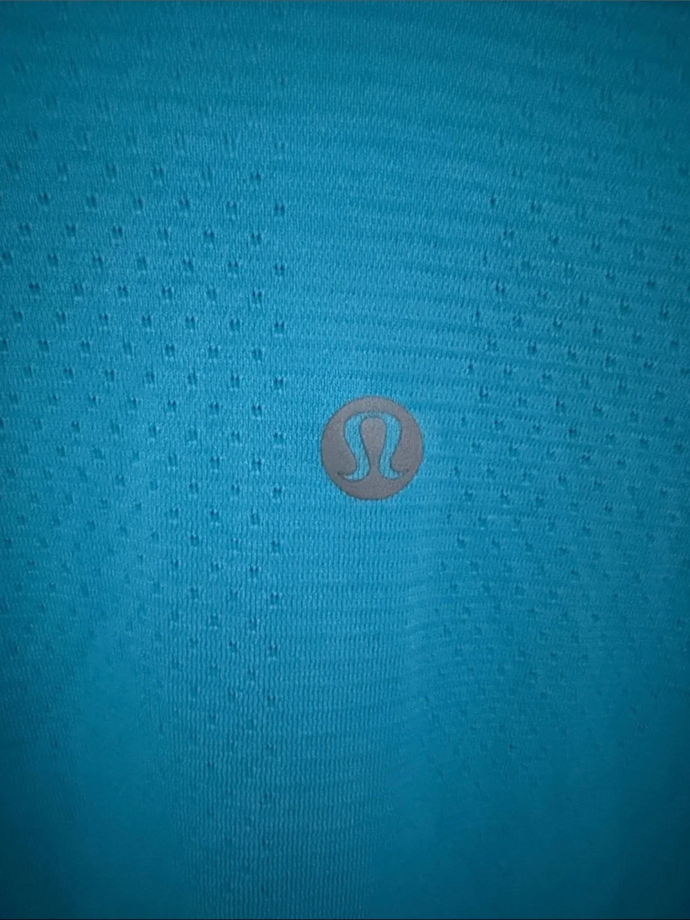 lululemon athletica Long Sleeve Tee in Bright Teal Blue SIZE 4 relaxed!